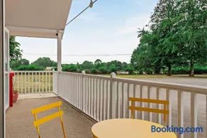 Host & Stay - Robin Lodge - Image 3