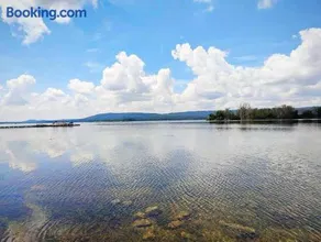 The Lucky Lodge at Lake Guntersville Mountain Lakes - Image 2