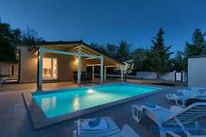Charming House Noelene - Image 3