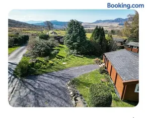Snowdonia Escapes # TRANQUIL CABIN with Views, Wi-Fi, Dog Friendly & Parking - Image 2