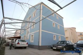 Apartments Villa Karlo - Image 2