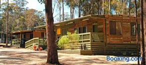 Lakes Entrance Log Cabins - Image 1