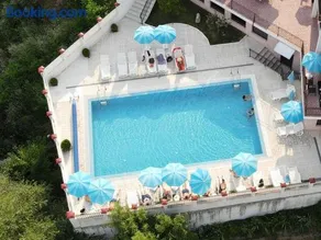 Hotel Deyanira - Image 1