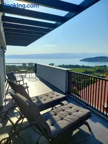 La Vista Luxury Villa - Image 4