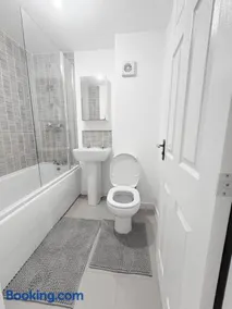 Two Bed Home in West Midlands - Image 5