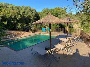 Maison de campagne avec terrasse, piscine privée et jardin | Vue jardin - Image 2