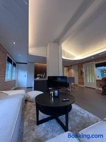 Cozy 6 Bedroom Holiday House in Oslos Countryside - Image 5