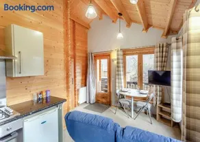 Castlewood Lodges - Image 5
