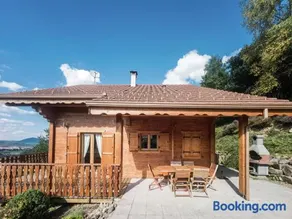 Chalet in Vosges with Sauna & Panoramic Views - Image 3
