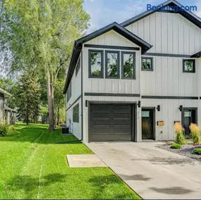 Modern and Private Townhome In Downtown Bismarck - Image 1