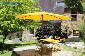 Domaine complet de 5 gîtes, 35 pers avec piscine, tennis - Image 2