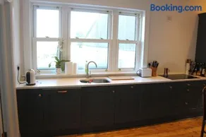 Country home with a Pub, Restaurant & Brewery onsite ! - Image 2