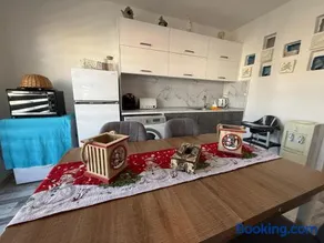 3 bedroom apartment opposite Kyrenia harbor - Image 2