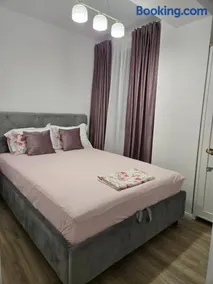 Lovely Apartment - Image 1