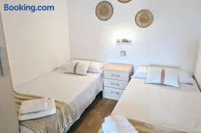 Apartamento Piscina en Platja d'Aro by Host&Joy - Image 3