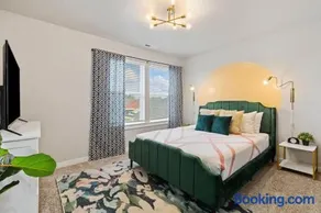 Deco Townhouse - 3 bedroom 2 story private home - Image 2