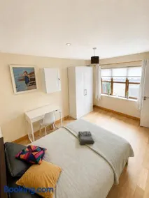 28 Rathevan View Rosdarragh Portlaoise - Image 3