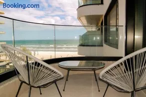 FRP Beach Studio - Image 1