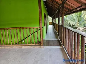 Casa de temporada no Parque Mambucaba, Angra dos Reis - Image 2