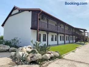 Resort Konírna - Image 1