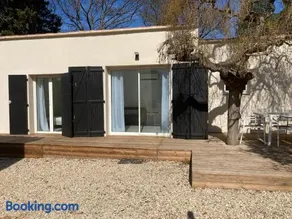 La Manuia - Image 2
