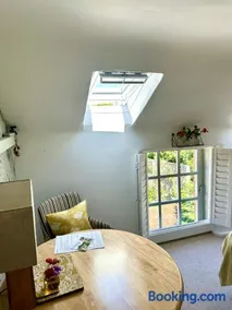 The Loft in the Malt Barn Chipping Campden - Image 2