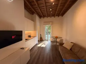 Foppette Stay - Image 4