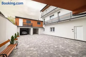 Apartmani i sobe Kralj Zvonimir - Image 2