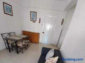 Mikis' 1 Bedroom near the Beach and City Center - Image 5