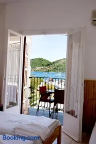 Hotel Christina - Image 4