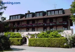 Regerhof - Image 1