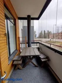 Kotimaailma - Tilava kotoisa kolmio saunalla Espoossa - Image 2