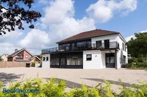 Boutique Hotel Villa Elise - Image 2