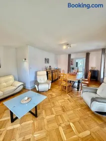 Maison agréable, proche de tous commerces - Image 2