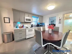 2 Bedrooms free parking South of Boston Quincy - Park view - Image 5