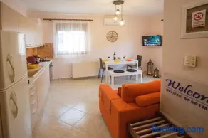 Konstantina & Evgenia Deluxe Apartment - Image 5