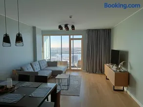 SEA GATE APARTMENT 20th floor - Image 4