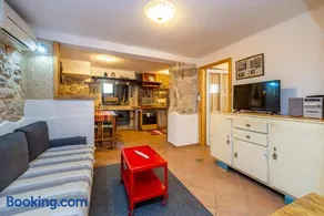 Holiday apartment WATERFRONT by the sea - Image 5