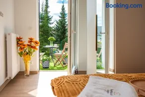 Apartament pod Żyrafą Odpocznij tam, gdzie czas płynie wolniej - Image 3