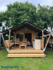 Romala's Mini Glamp - Image 2