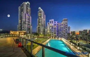 Breezy Stays Luxury Residences - near Kaseya Center - Image 4
