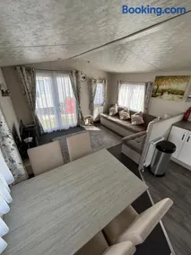 Seaview Holiday Rentals - Image 2