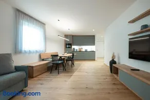 Kati`s Guesthouse-Zentral in Kaltern - Image 1
