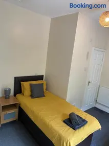 Albion House - Image 2
