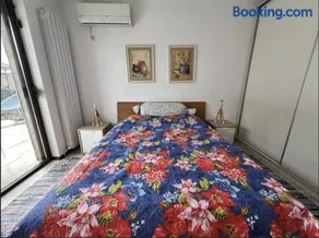 LARGE PRIVATE GUEST HOUSE Apartment in Kazanlak Center, Full Kitchen & Dining Room, King Beds, Garden Patio, Self Check-in, No Prepayment, Free Parking, English Spoken - Image 1