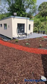 Gemütliches Ferienhaus "Glück" mit Gartensauna - Ideal für Familien & Paare - Image 1