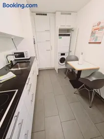 Executive 2BR flat in the city centre - Mainau 9 - Image 5