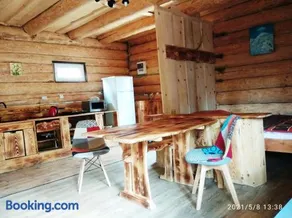 Bungalow in mauntains with chan near the forest - Image 3