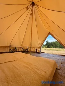 Glamping Fit in the wild - Image 1