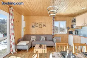 Chalet Entier Proche Ski et Lac - Image 1